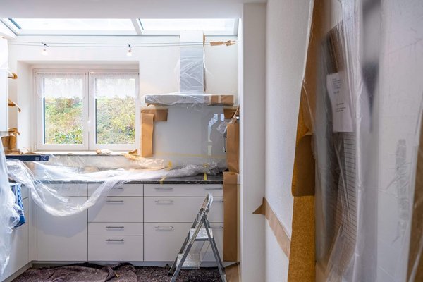 Comment protéger vos meubles pendant les travaux de rénovation
